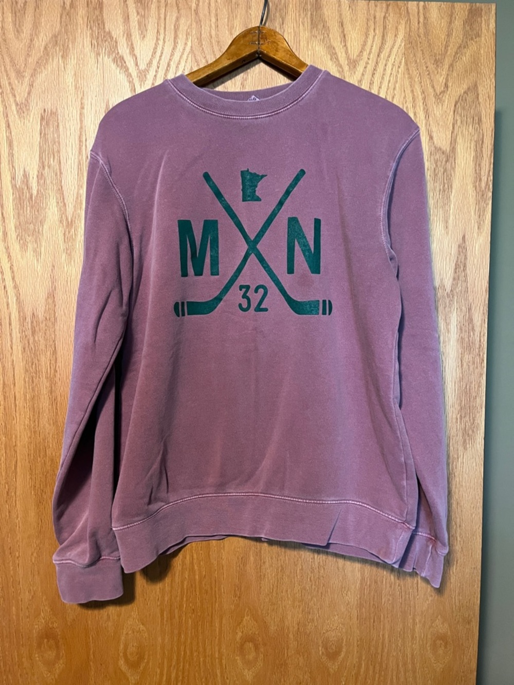 Men's Crewneck Sweatshirt in Dusty Mauve with Dark Green Hockey Graphic